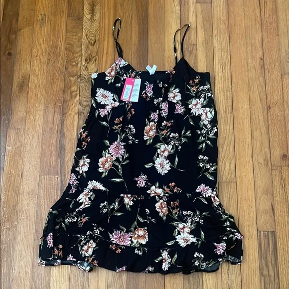 NWT Floral Black Dress - Picture 1 of 4